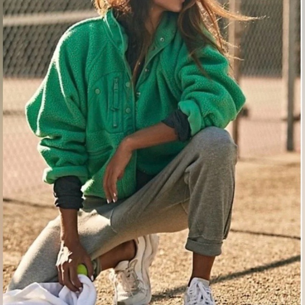 💥PRICE DROP💥 Hit the Slopes Jacket in Jade Dreams Green